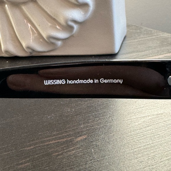 SOLD.  Wissing eyeglass frame - Luxury brand - Picture 4 of 7